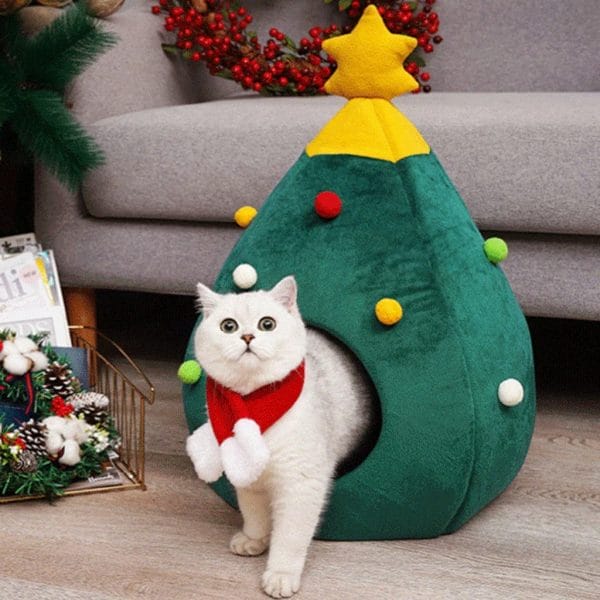 Cozy Warm Christmas Tree Cat Bed